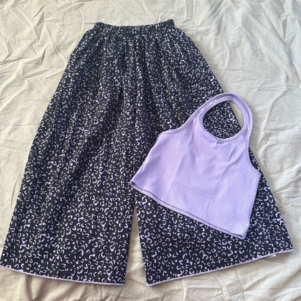 4/$20  2-piece lavender & black matching outfit